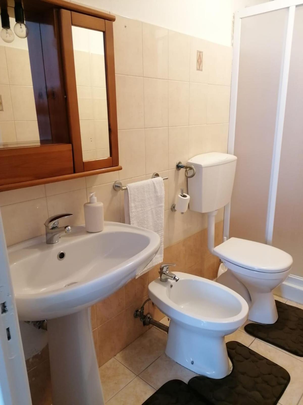Amaste In Puglia Casa Vacanza Бишелье Экстерьер фото