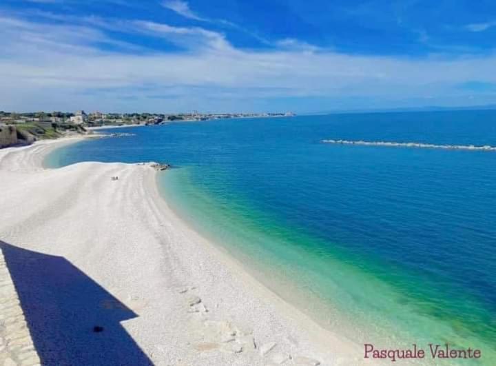 Amaste In Puglia Casa Vacanza Бишелье Экстерьер фото